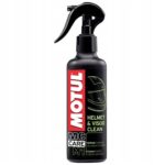 MOTUL M1 Helmet and Visor Clean